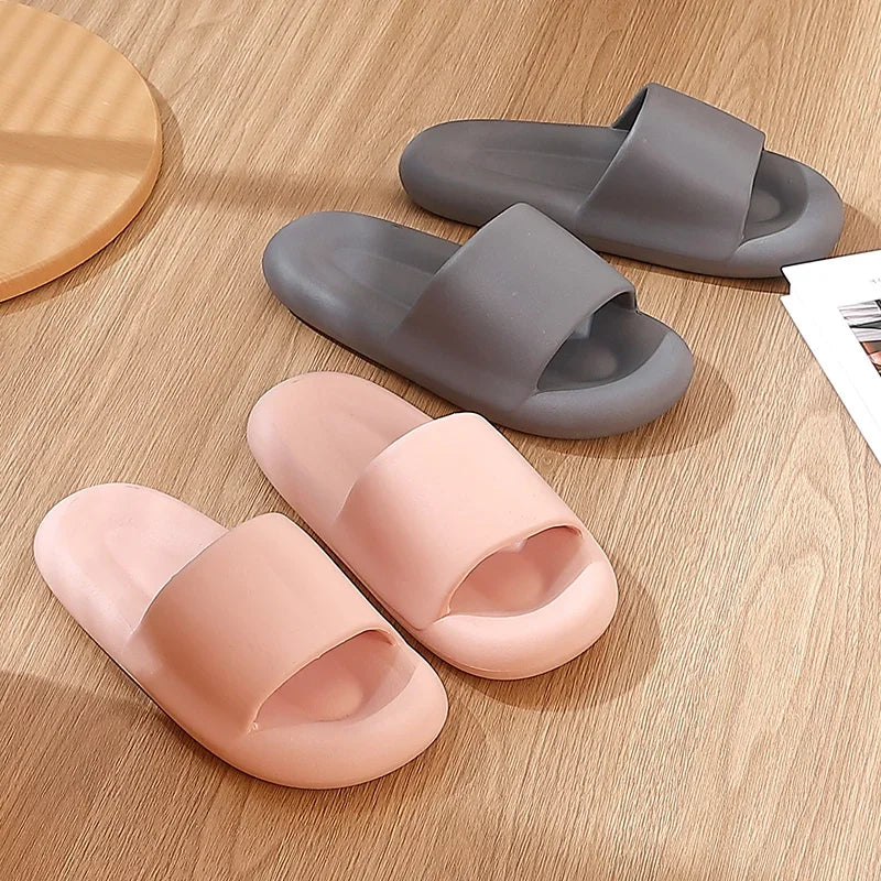 New Cloud Soft EVA Slippers Couples Home Outdoor Slipper Summer Beach Sandals Men Flip Flops Women Bedroom Thick Bottom Shoes