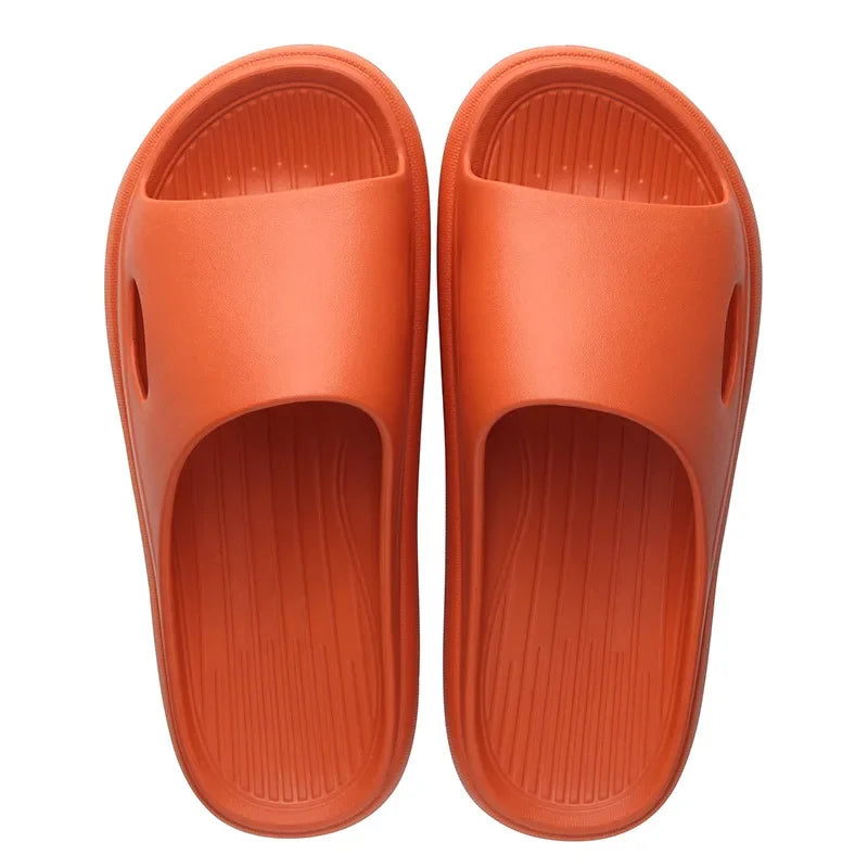 New Cloud Soft EVA Slippers Couples Home Outdoor Slipper Summer Beach Sandals Men Flip Flops Women Bedroom Thick Bottom Shoes